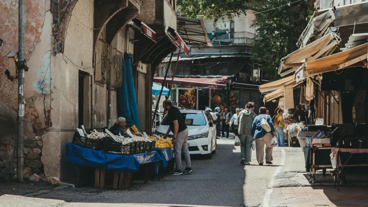 Local Interaction City Street