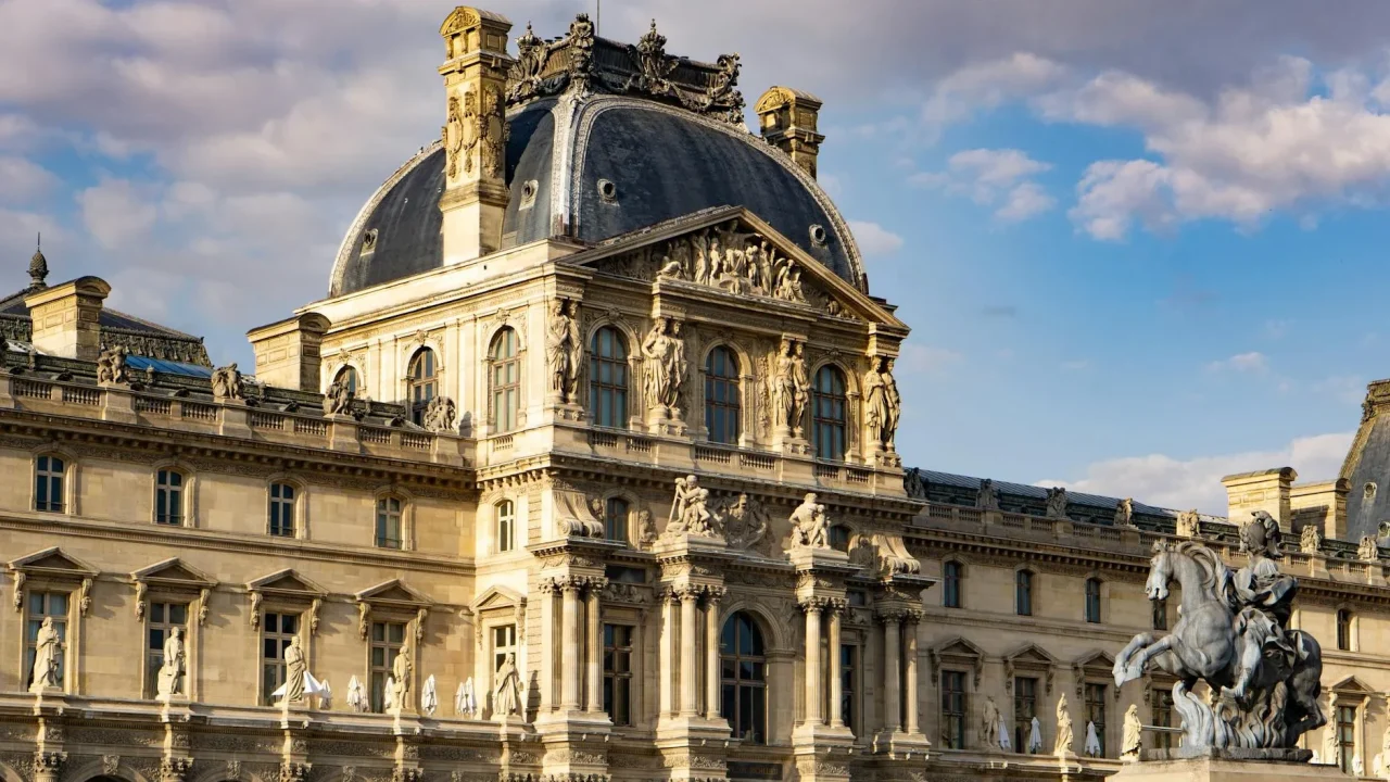 Famous Museum Louvre Exterior