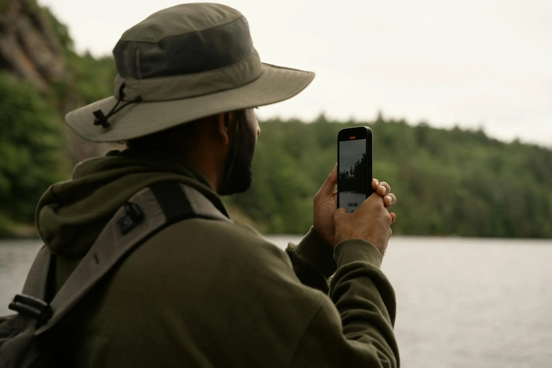 Mindful Travel Experiences: A Guide to Deeper Journeys