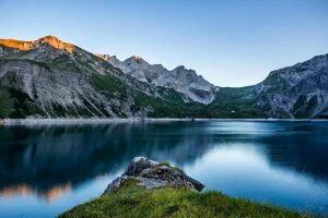 Mountain Lake Alpine Peak