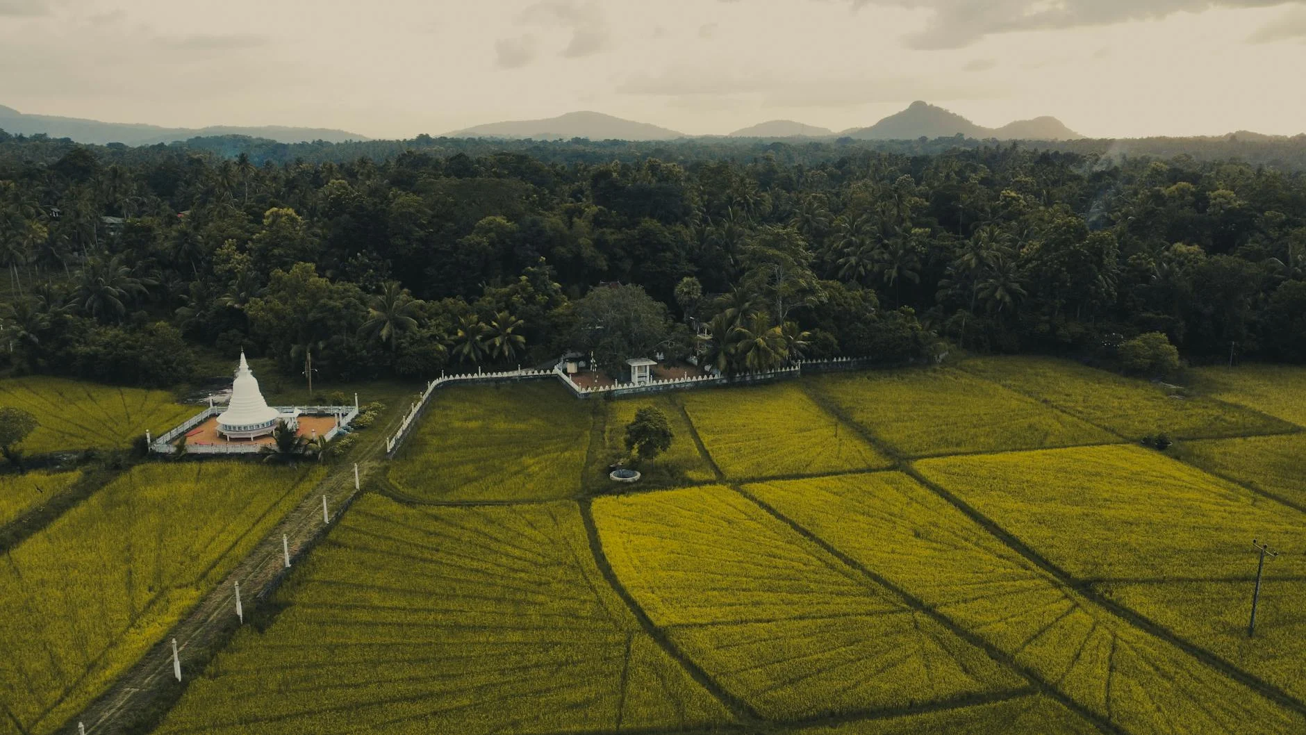 Discover Off-the-Beaten-Path Beautiful Places