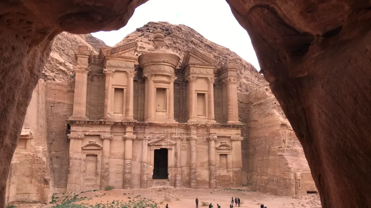 Desert Dunes Ancient Ruins Petra