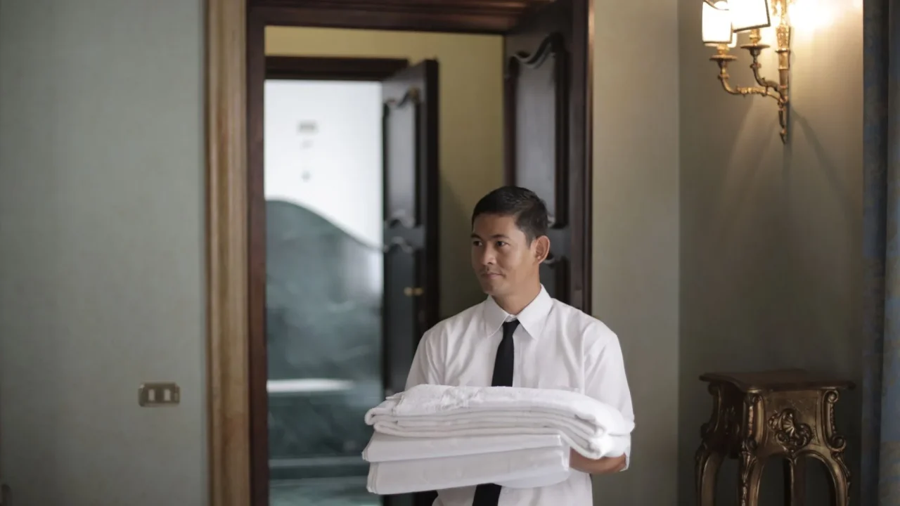 Luxury Travel Pillars Personalized Service