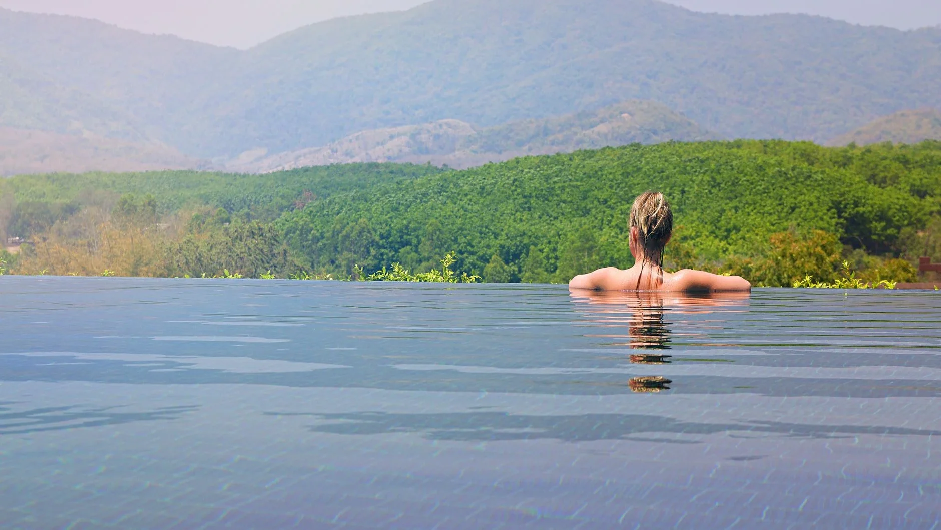 Ultimate Guide to Luxury Resorts & Exclusive Getaways